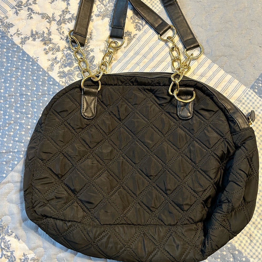 Old Navy Black Quilted Shoulder Bag with Gold Accents